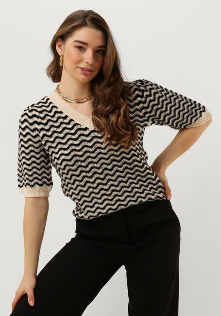 Schwarze MINUS T-shirt MAIKA 2/4 SLEEVE KNIT T-SHIRT - large