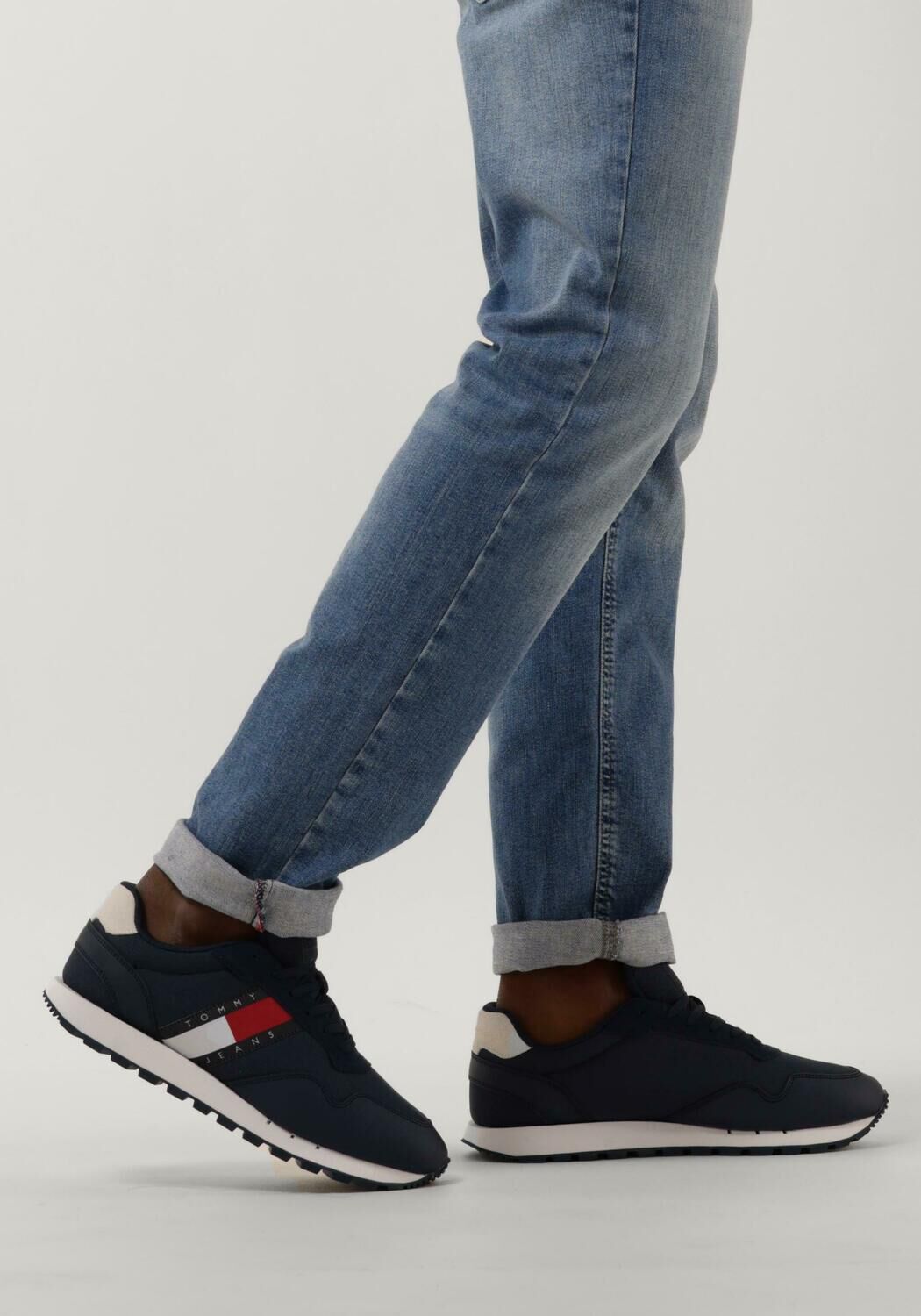 Blaue TOMMY JEANS Sneaker Low RETRO LEATHER - large