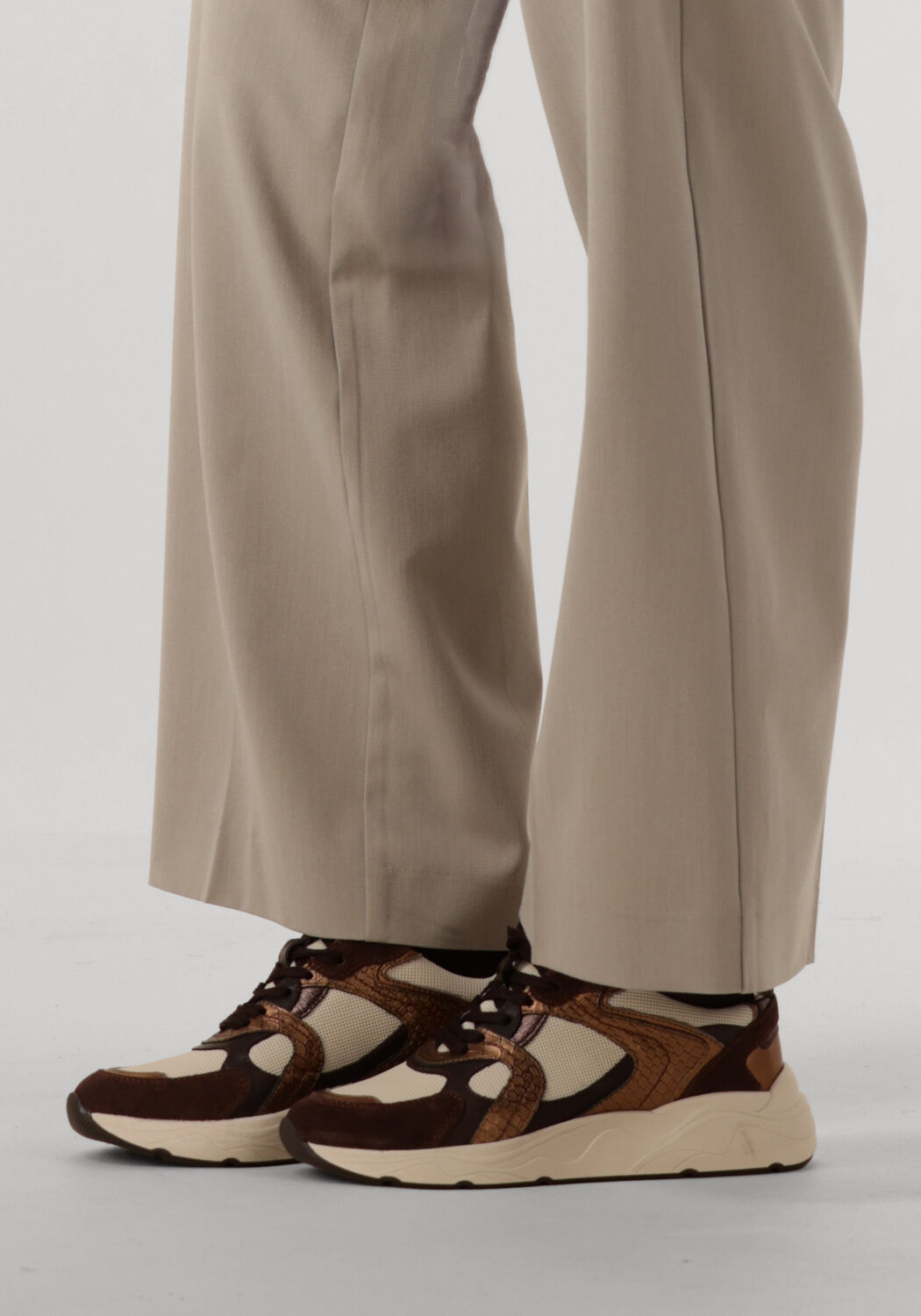 Braune BLASZ Sneaker Low CIROP-07 - large