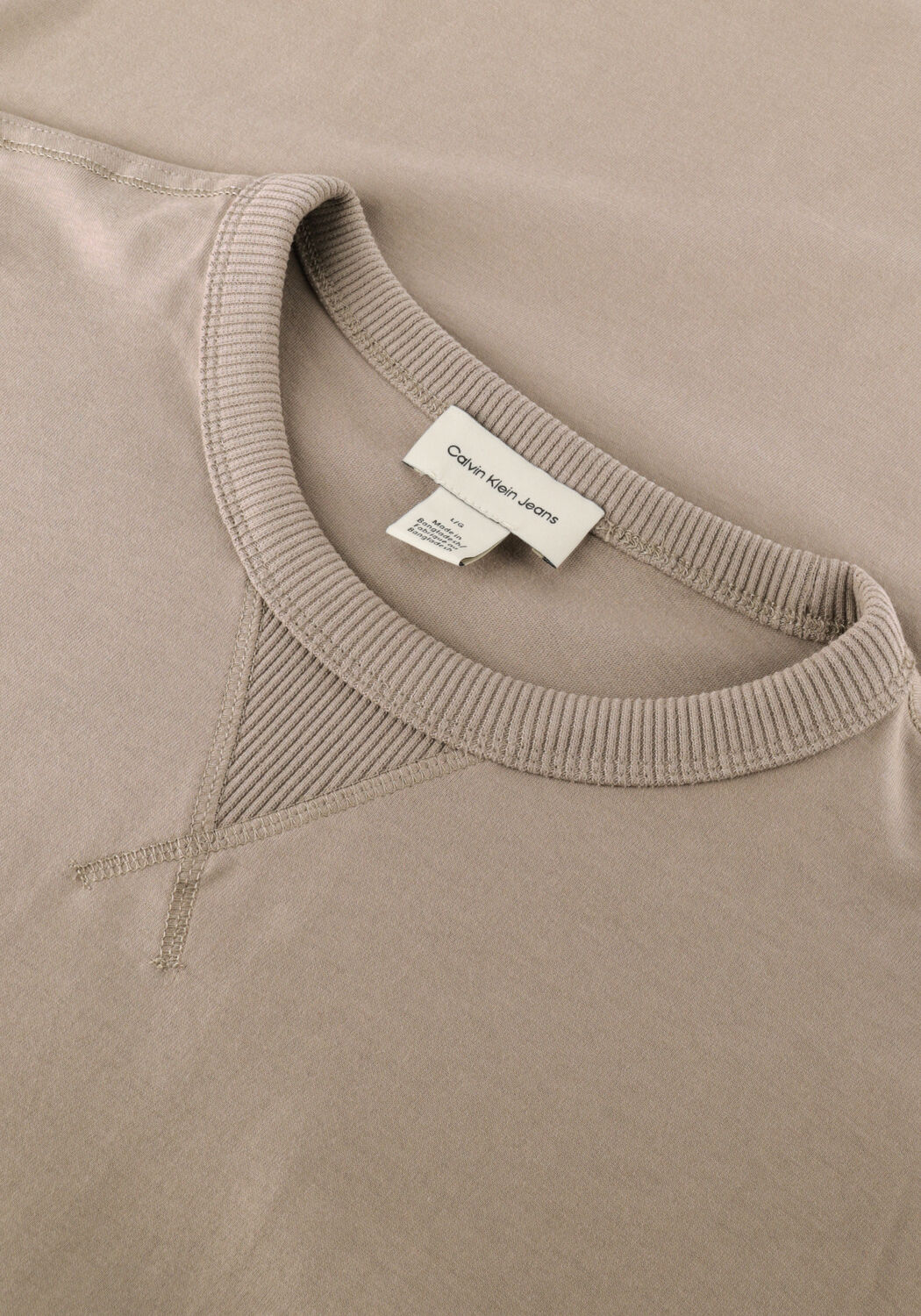 Taupe CALVIN KLEIN T-shirt BADGE REGULAR TEE - large