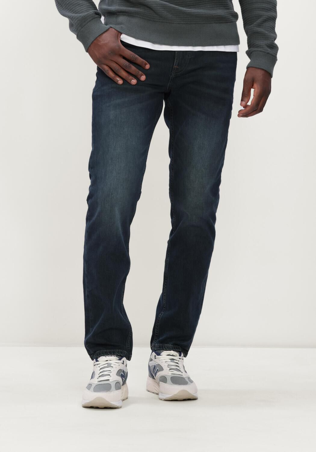Dunkelblau CAST IRON Straight leg jeans VALVER REGULAR - large