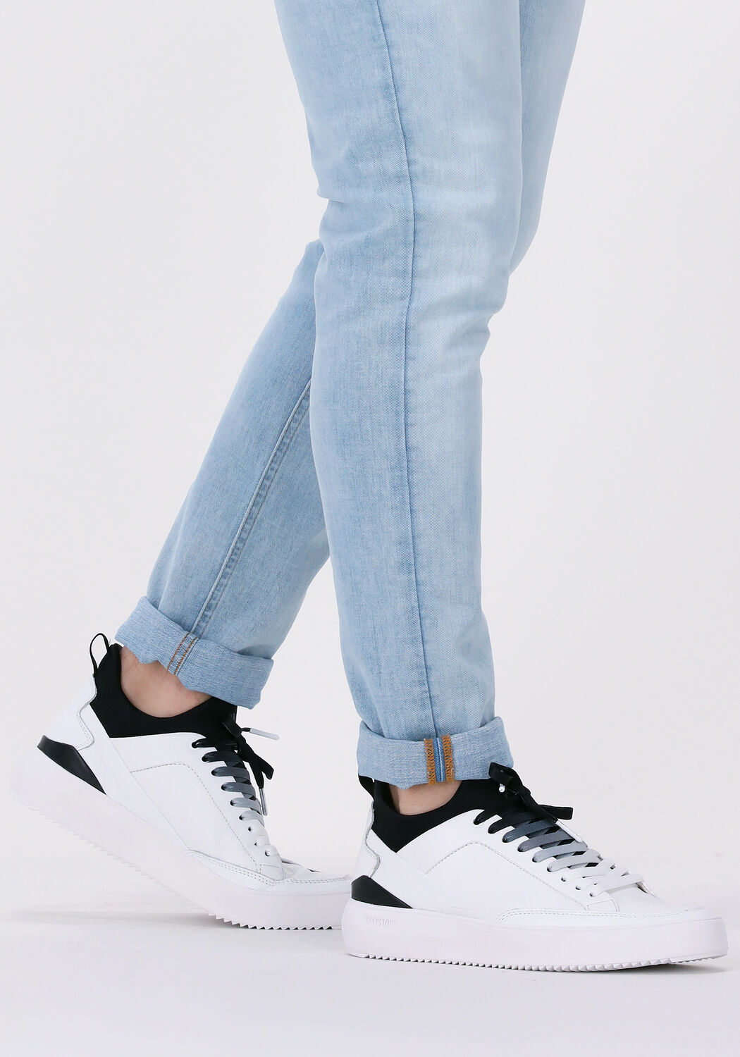 Wei&szlig;e BLACKSTONE Sneaker Low XG88 - large