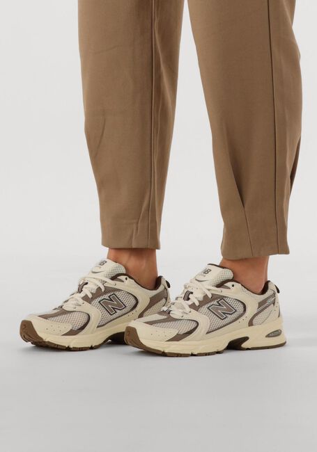 Braune NEW BALANCE Sneaker Low MR530 D - large