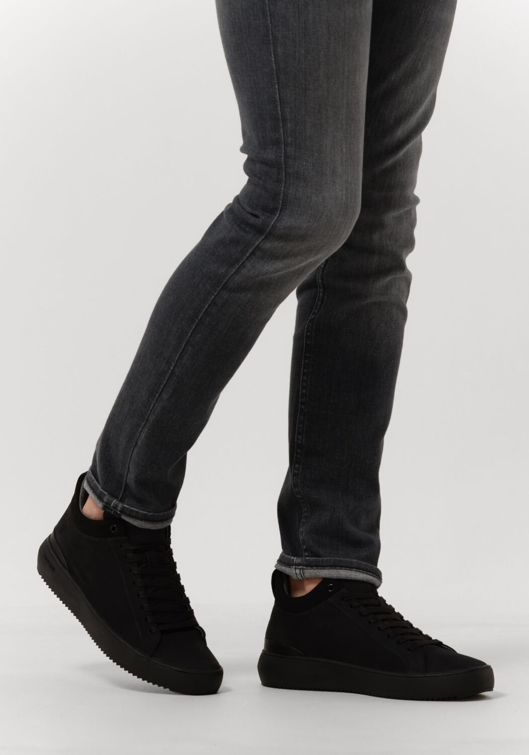 Schwarze BLACKSTONE Sneaker Low YG23 - large