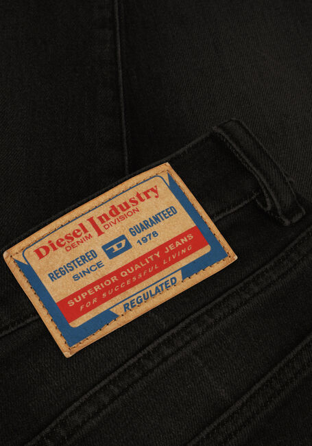 Dunkelgrau DIESEL Slim fit jeans 2019 D-STRUKT - large
