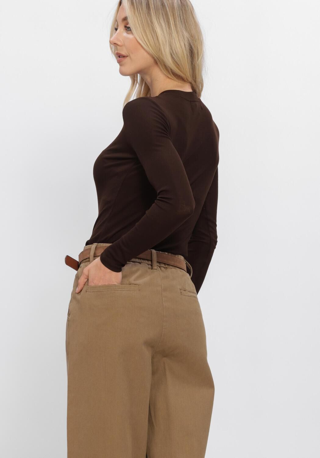 Braune WITHBLACK Top WBLJOSEFINE LS TEE - large