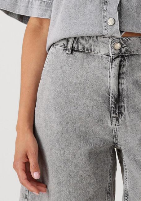 Hellgrau MY ESSENTIAL WARDROBE Kurze Hosen MALOMW 143 SHORTS - large