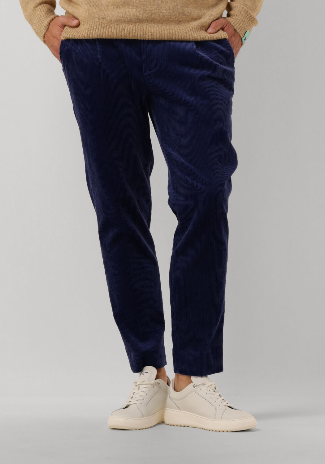 Omoda scotch and soda online
