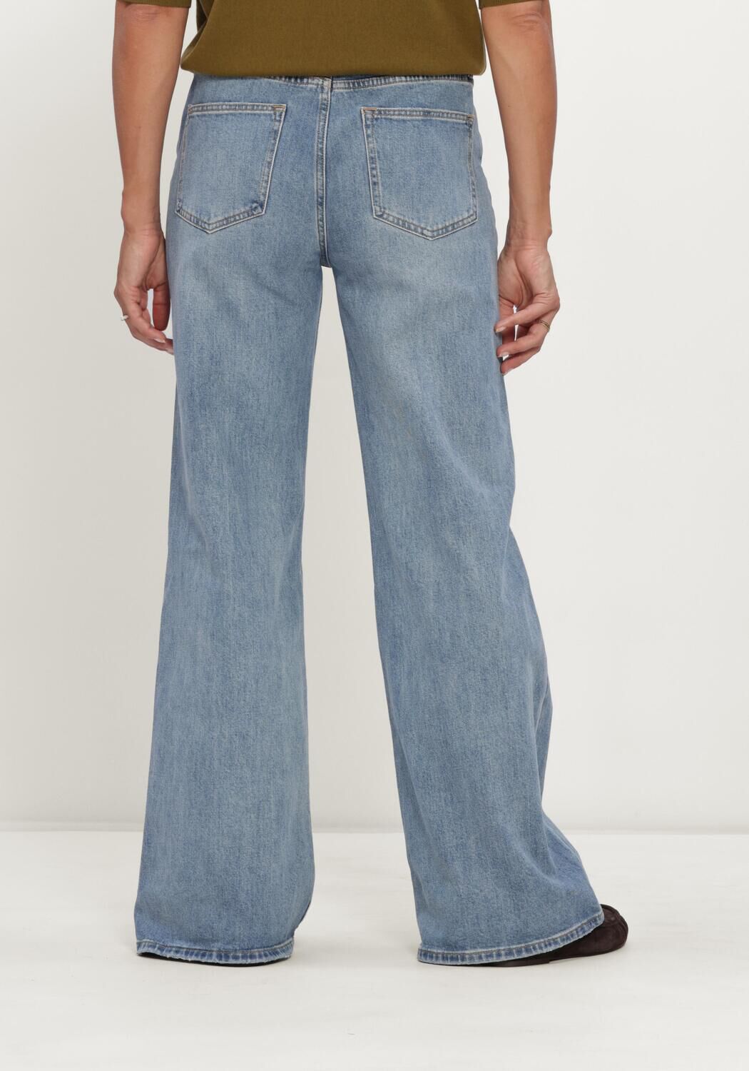 Hellblau CIRCLE OF TRUST Flared jeans MARLOW DNM - large
