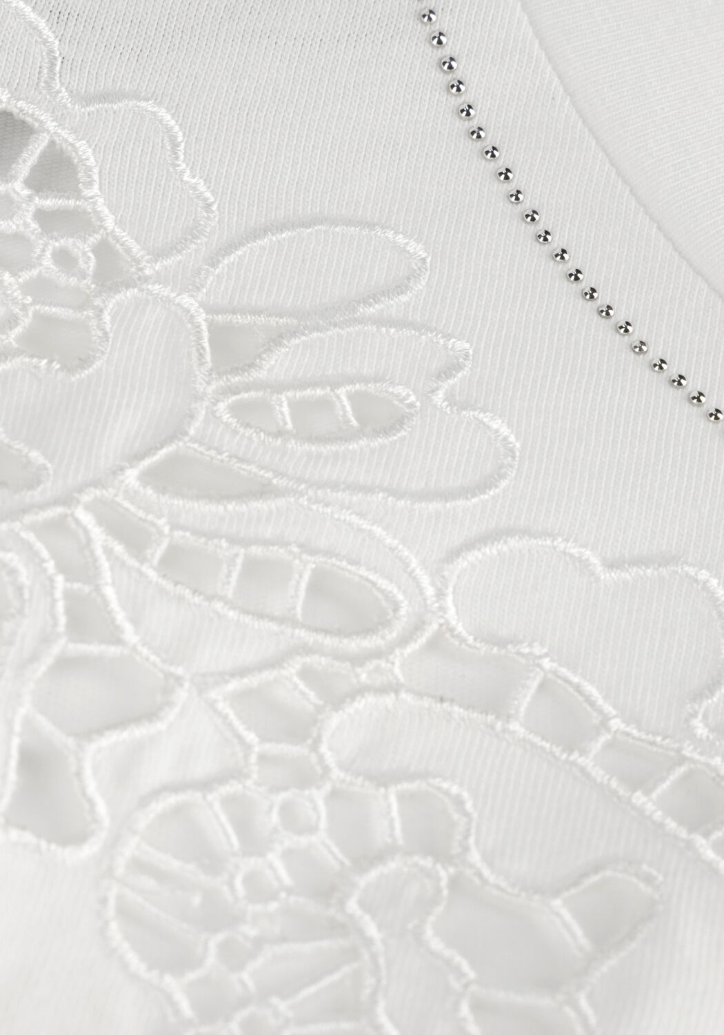 Wei&szlig;e GUESS T-shirt SS CN AJOUR LACE TEE - large