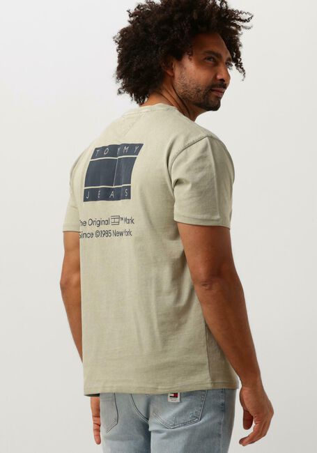 Grüne TOMMY JEANS T-shirt TJM REG ESSENTIAL CB FLAG TEE - large