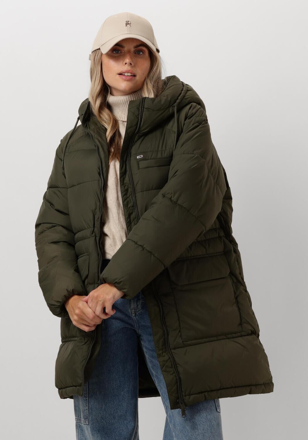 Grune TOMMY JEANS Wattierte Jack TJW MIDI VAIL PUFFER Omoda