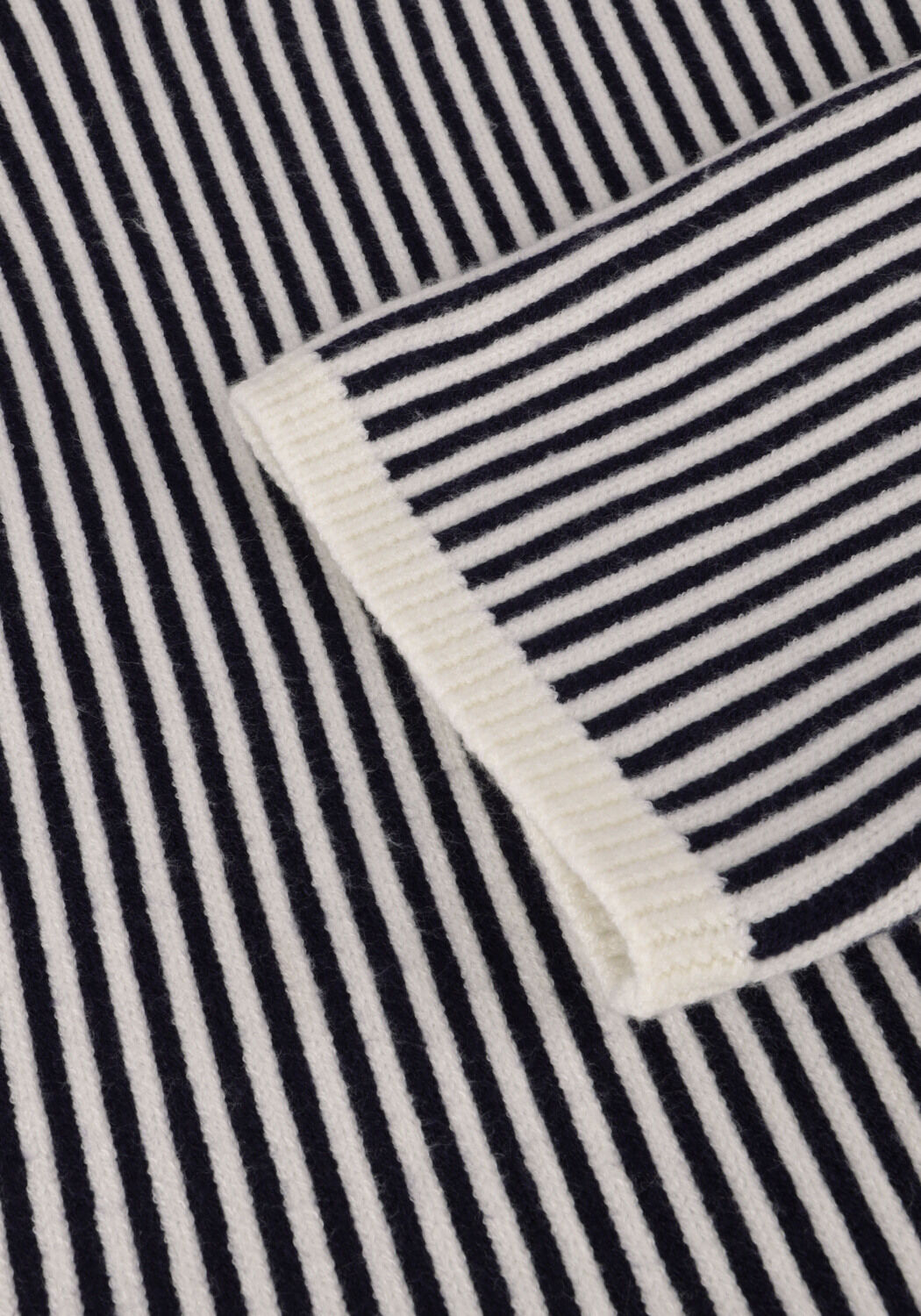 Blaue EDITED Pullover NOHEA JUMPER - large