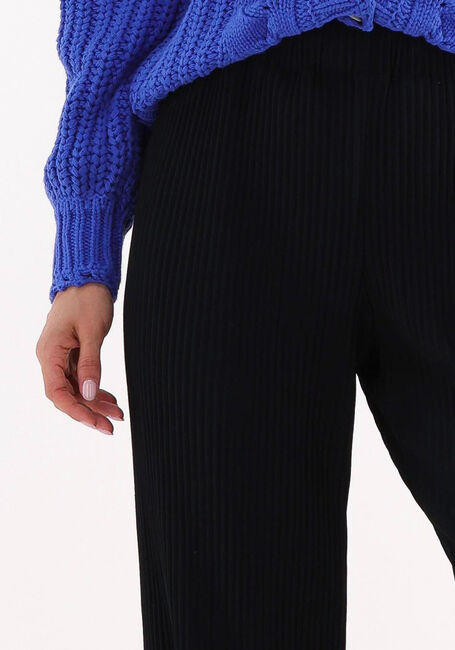 Schwarze Y.A.S. Hose YASALISA HW PANT - large