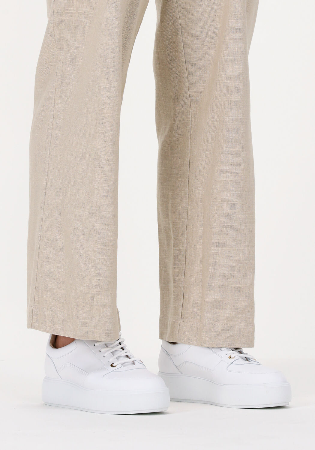 Wei&szlig;e NUBIKK Sneaker Low ELISE JOAN - large