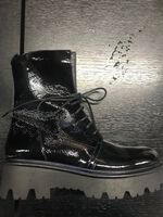 Schwarze NOTRE-V Schn&uuml;rboots A48308 SAMPLE - medium