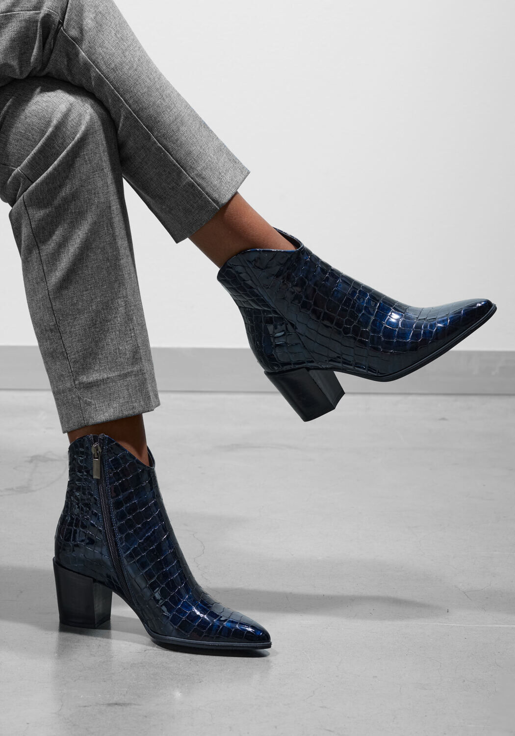 Blaue LINA LOCCHI Stiefeletten AT 152 - medium