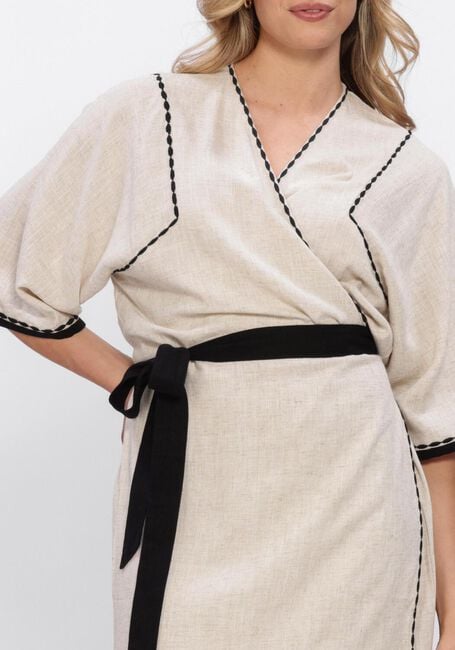 Beige KNIT-TED Kleider MAUI - large