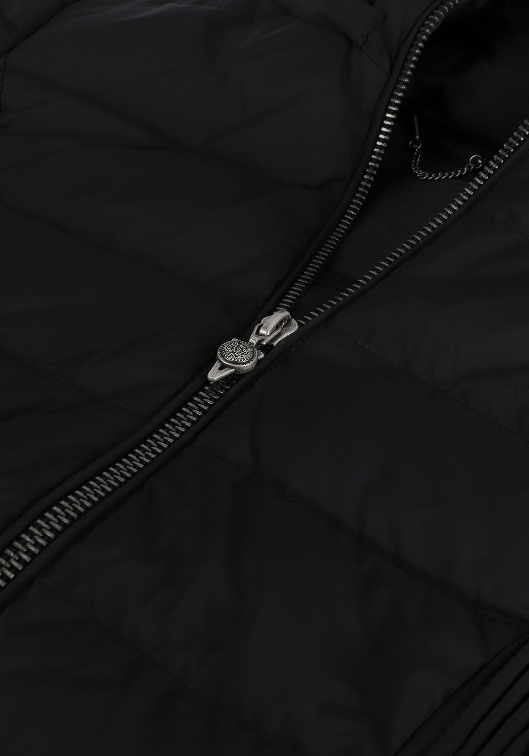 Schwarze GUESS Wattierte Jack CECILIA DOWN JACKET - large