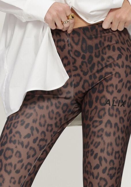 Braune ALIX THE LABEL Legging LADIES KNITTED LEOPARD LEGGING - large