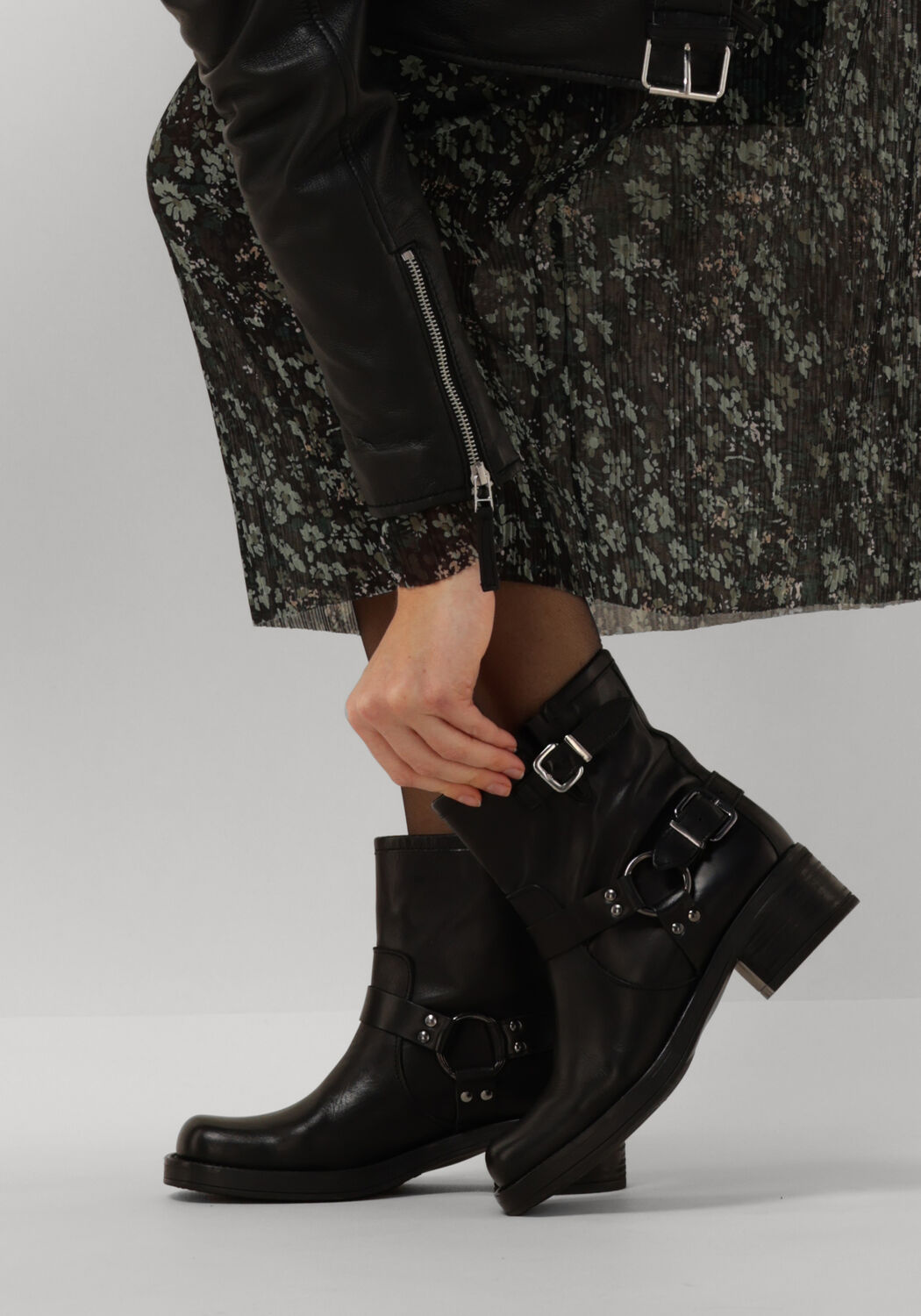 Schwarze NOTRE-V Boots FRY9 - large