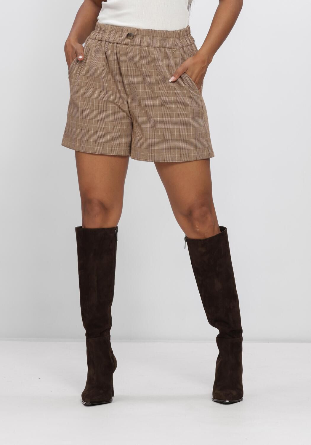 Sand NUKUS Kurze Hose ESMEE SHORTS CHECK - large