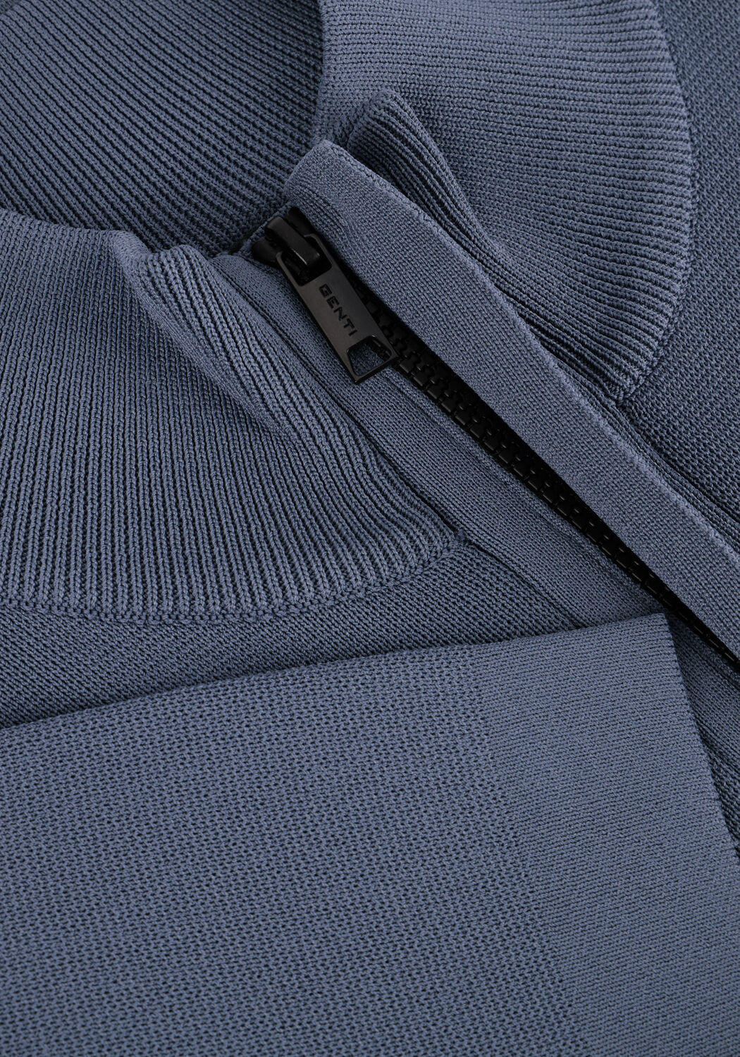 Blaue GENTI Pullover TURTLE ZIP - large