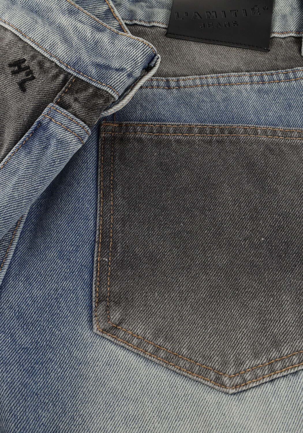 Blaue HAUTE L'AMITI&Eacute; Wide jeans TWO-TONE PATCH TALL JEANS - large