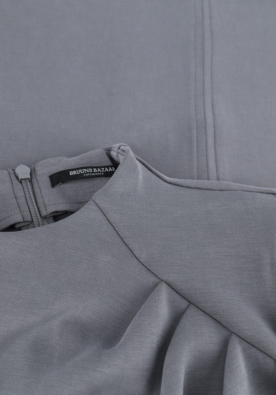 Graue BRUUNS BAZAAR Midikleid IRIT WARREN - large