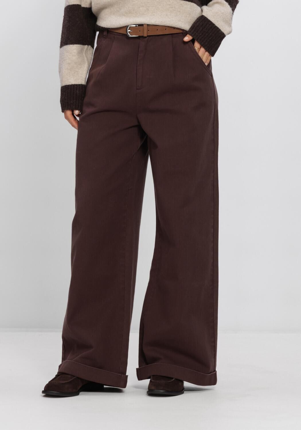 Braune WITHBLACK Weite Hose WBLSTEFFI HW WIDE PANT - large