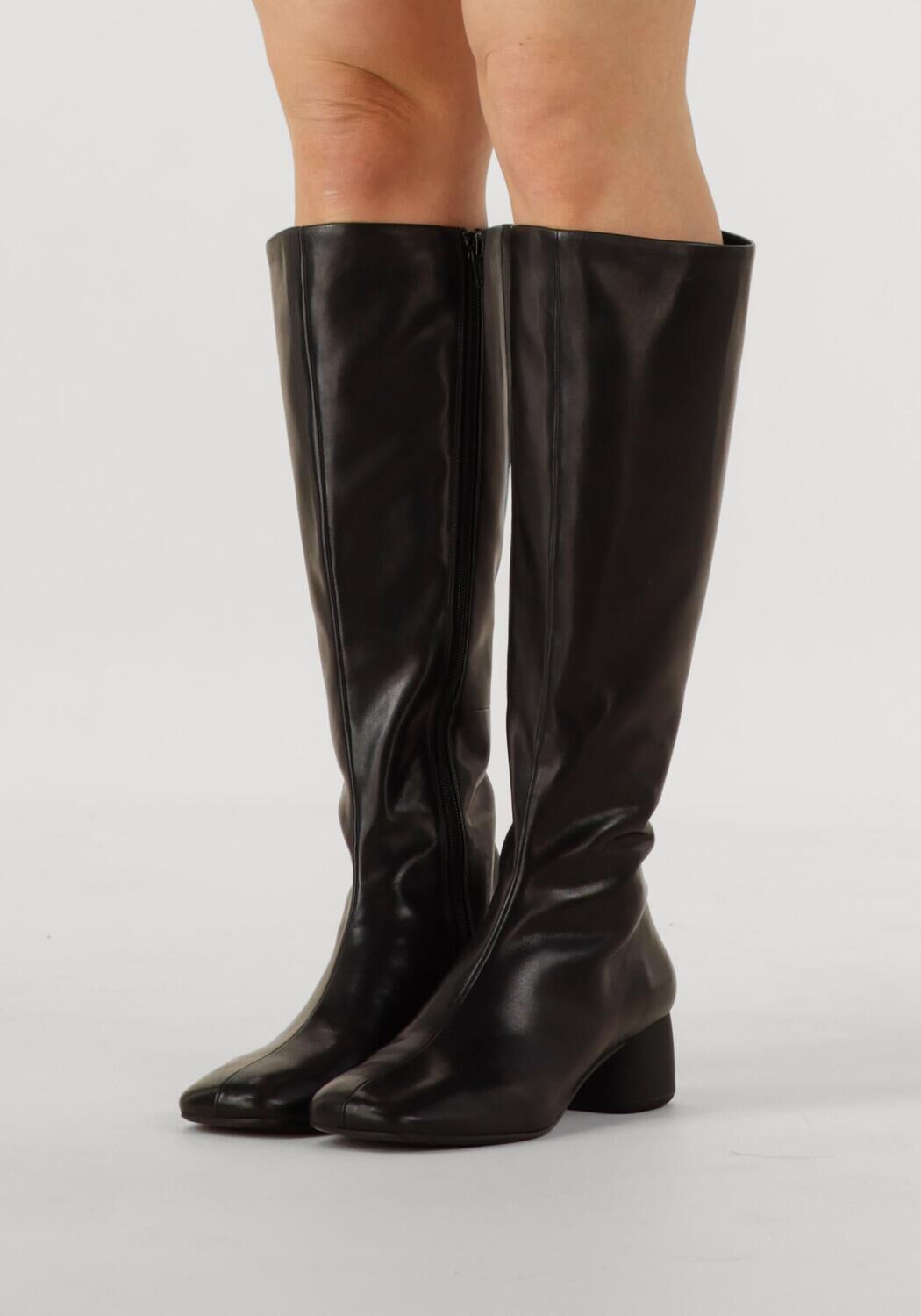 Schwarze VAGABOND SHOEMAKERS Hohe Stiefel LIVIA 001 - large