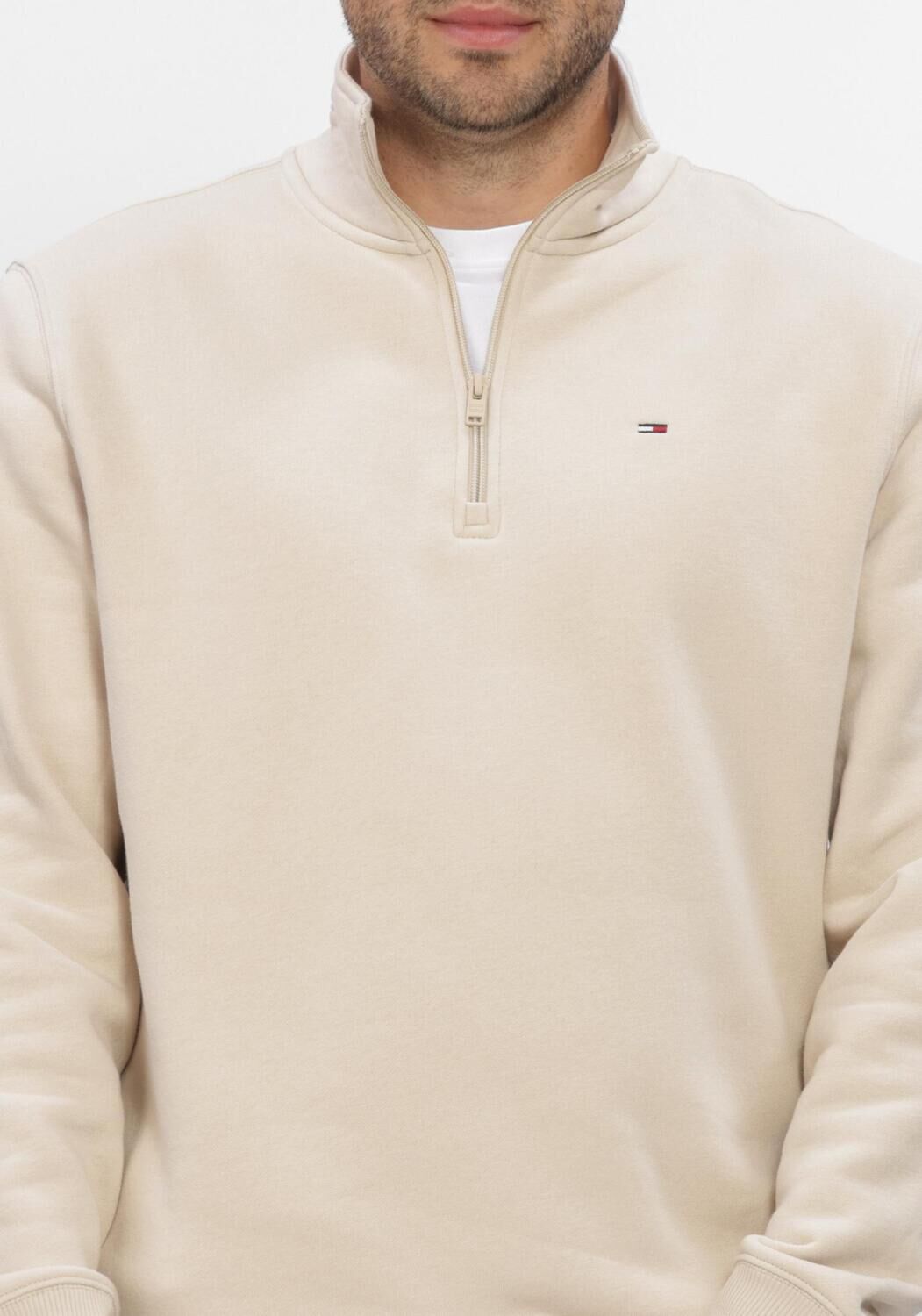 Beige TOMMY JEANS Pullover TJM REG FLEECE 1/4ZIP MOCK NECK - large