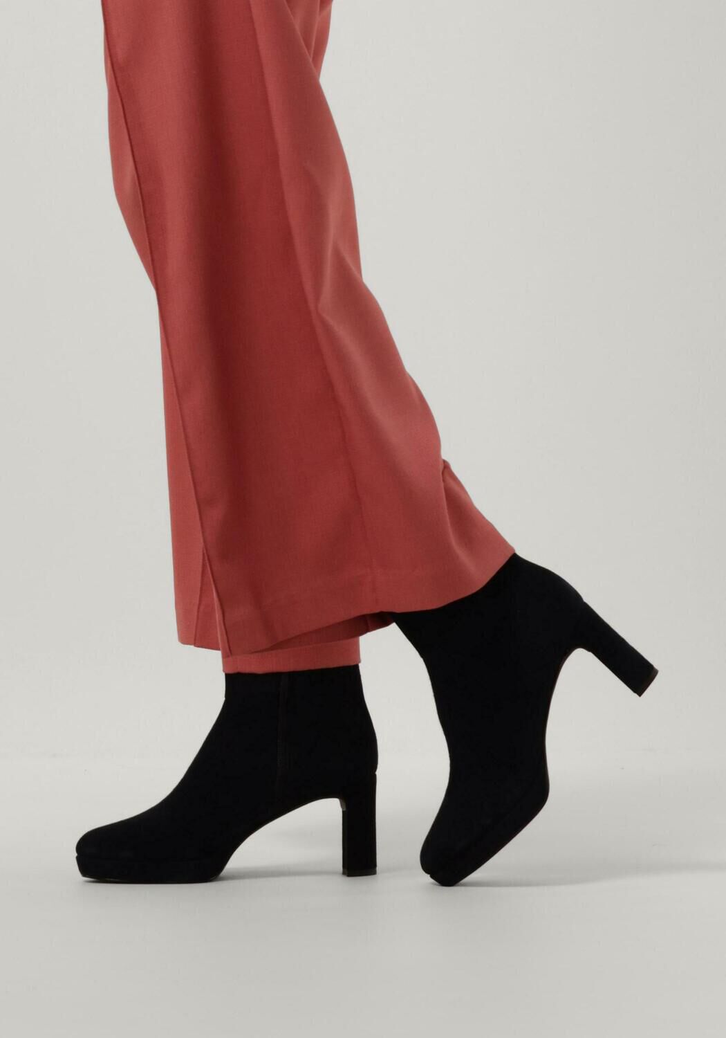 Blaue UNISA Stiefeletten MEQUE - large