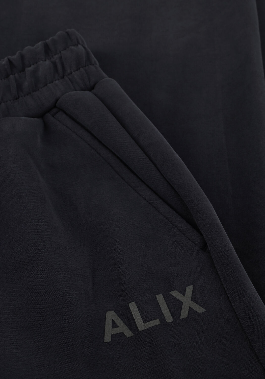 Schwarze ALIX THE LABEL Weite Hose LADIES KNITTED FLOWY WIDE LEG PANTS - large