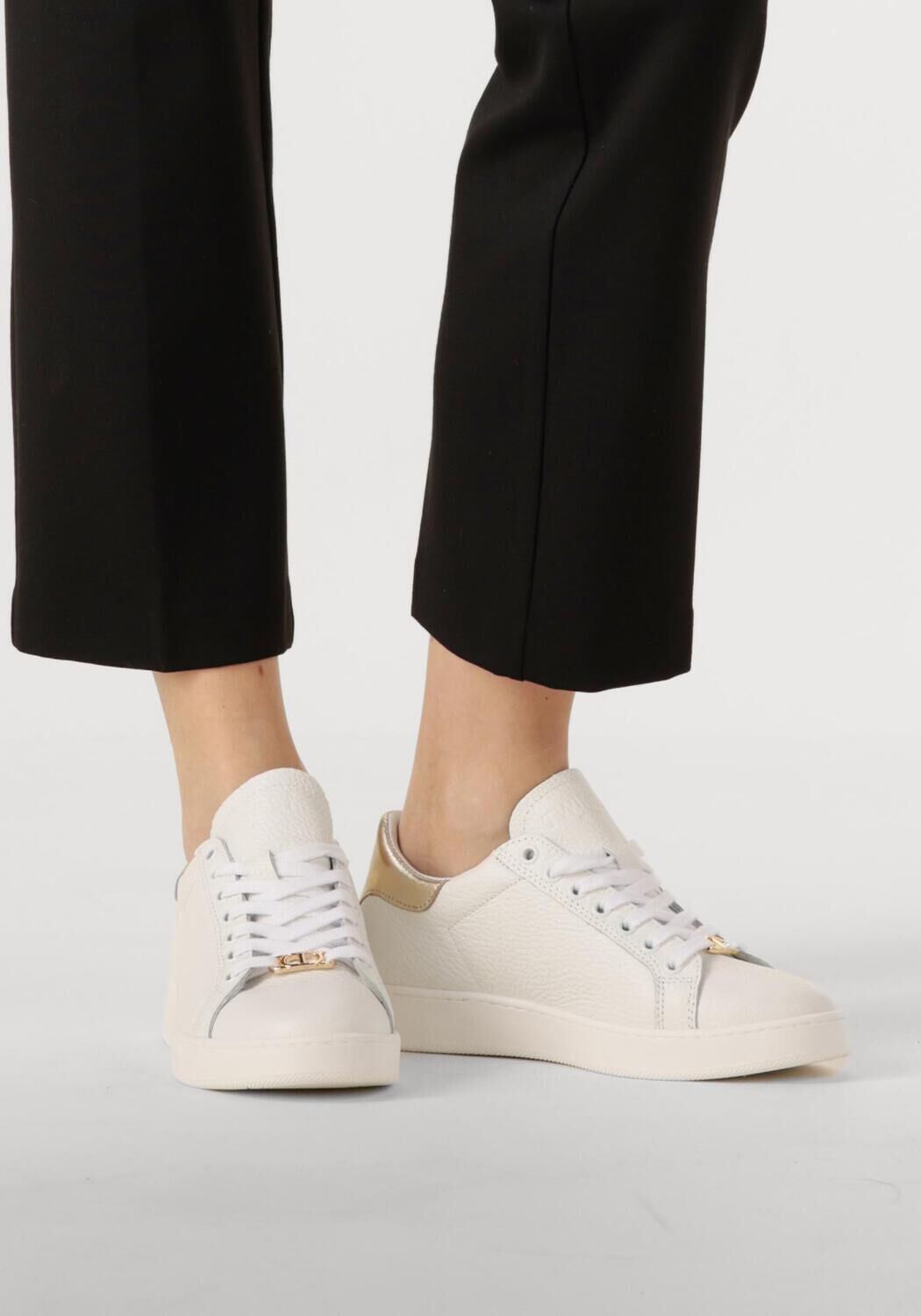 Wei&szlig;e TWINSET MILANO Sneaker Low 251TCP048 - large