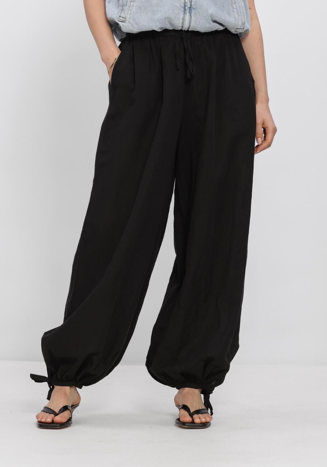 Schwarze NEO NOIR Hosen ROXANE BALLOON LINEN PANTS - large