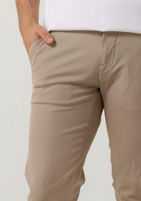 Sand VANGUARD Chino V12 CHINO 4-WAY STRETCH TWILL - large