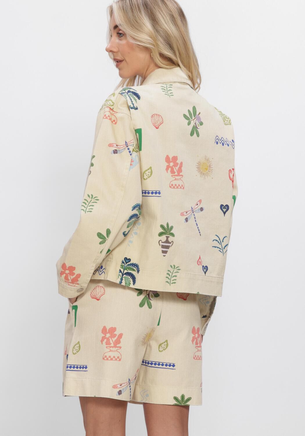 Beige OBJECT Jacken OBJALLY L/S LO PRINTED JACKET - large