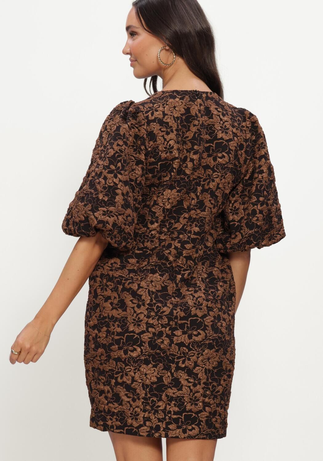 Schwarze NOTRE-V Kleider NV-IZETTE SMALL BROCADE - large