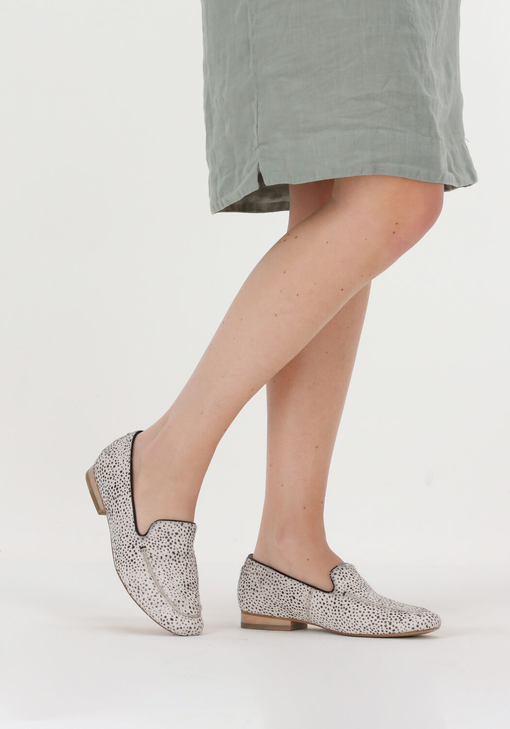 Beige MARUTI Loafer BLOOM - large