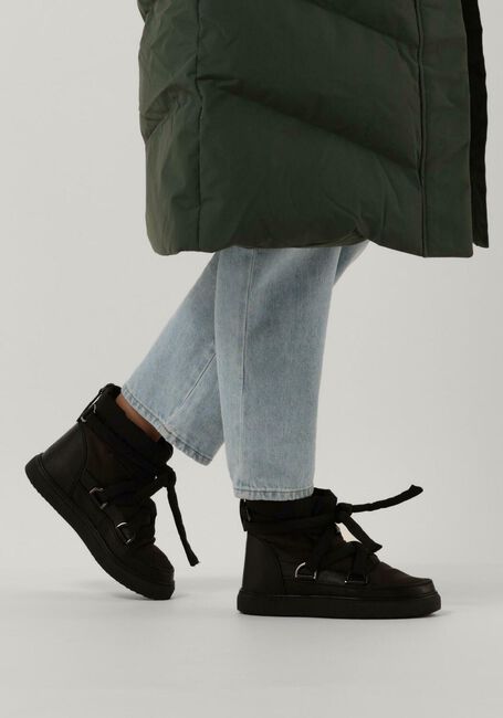 Schwarze INUIKII Snowboots PUFFER LACES - large