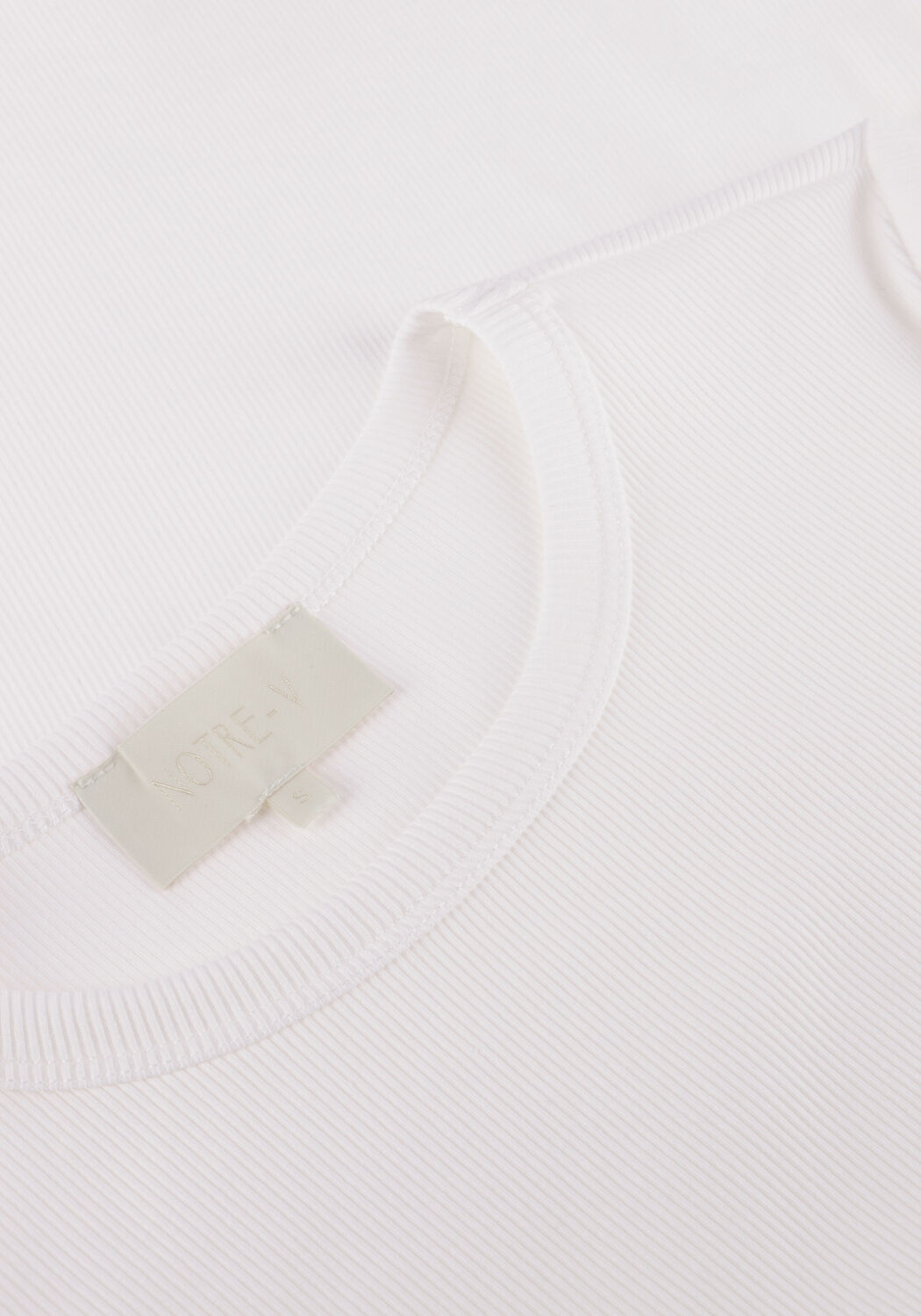 Wei&szlig;e NOTRE-V Top NV-HAGAR - large