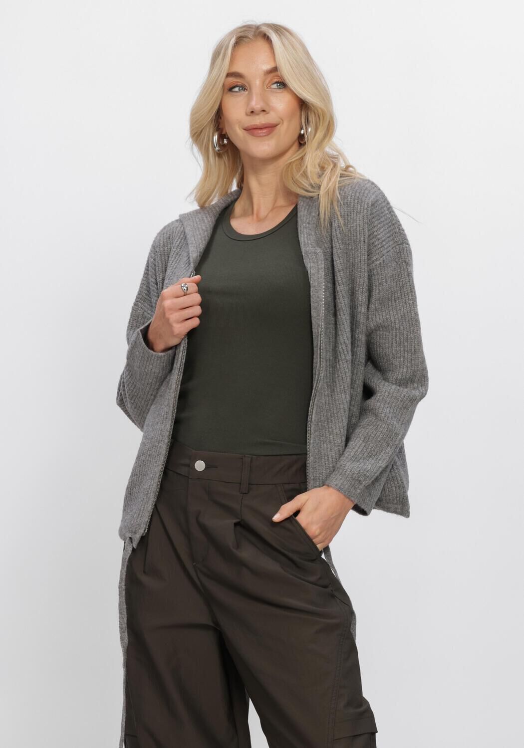 Graue WITHBLACK Pullover WBLMELODI HOODED PULLOVER - large