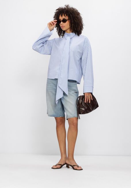 Hellblau LEVI'S Kurze Hosen BAGGY DAD JORT SHORT - large