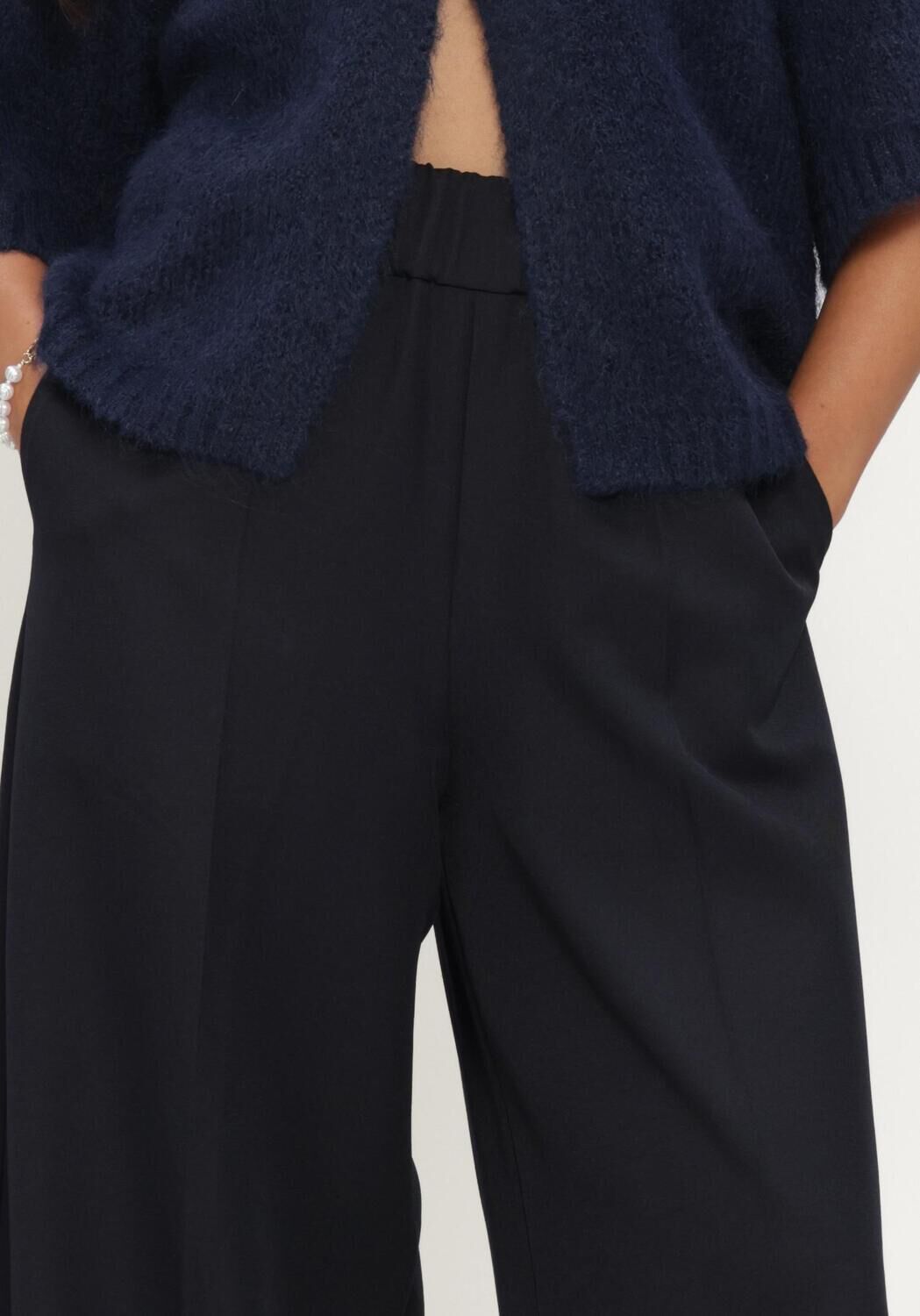 Schwarze NOTRE-V Weite Hose NV-IRINA - large
