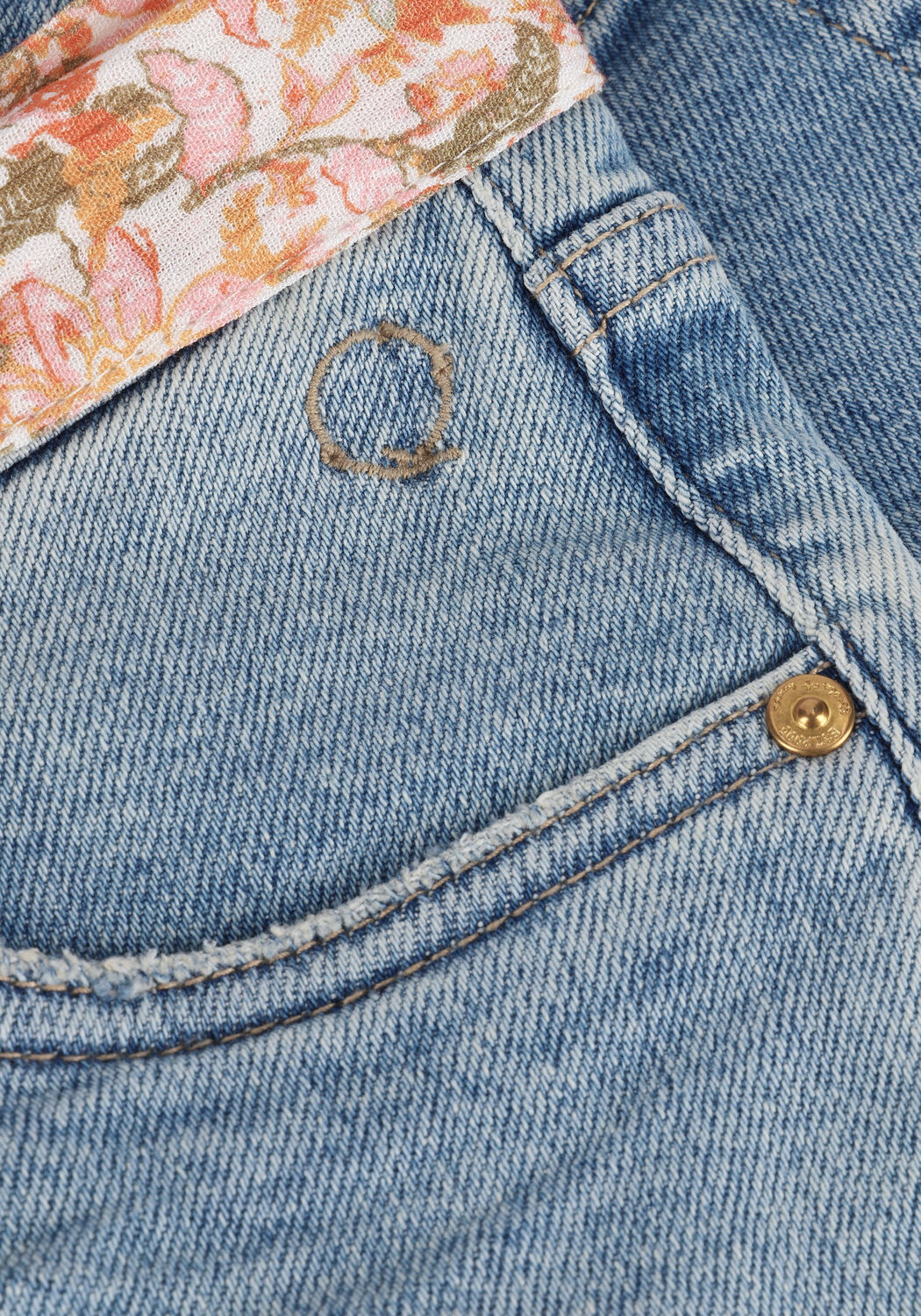 Hellblau CIRCLE OF TRUST Jeans STEVIE SHORT - large