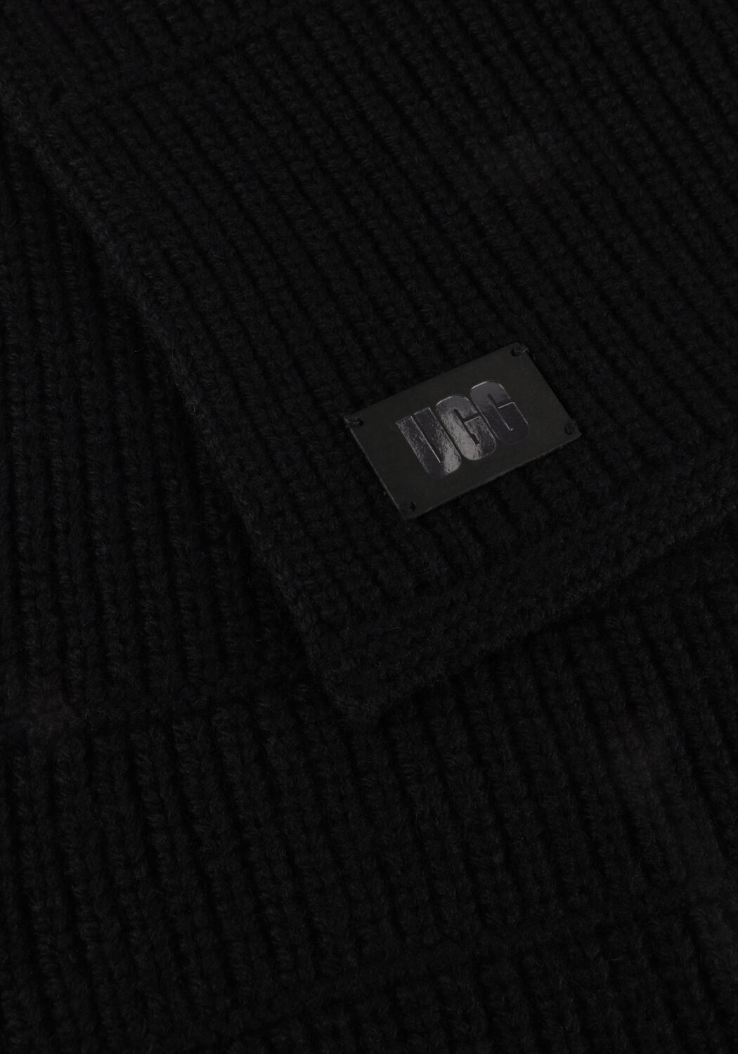 Schwarze UGG Schal KNIT RIBBED SCARF - large