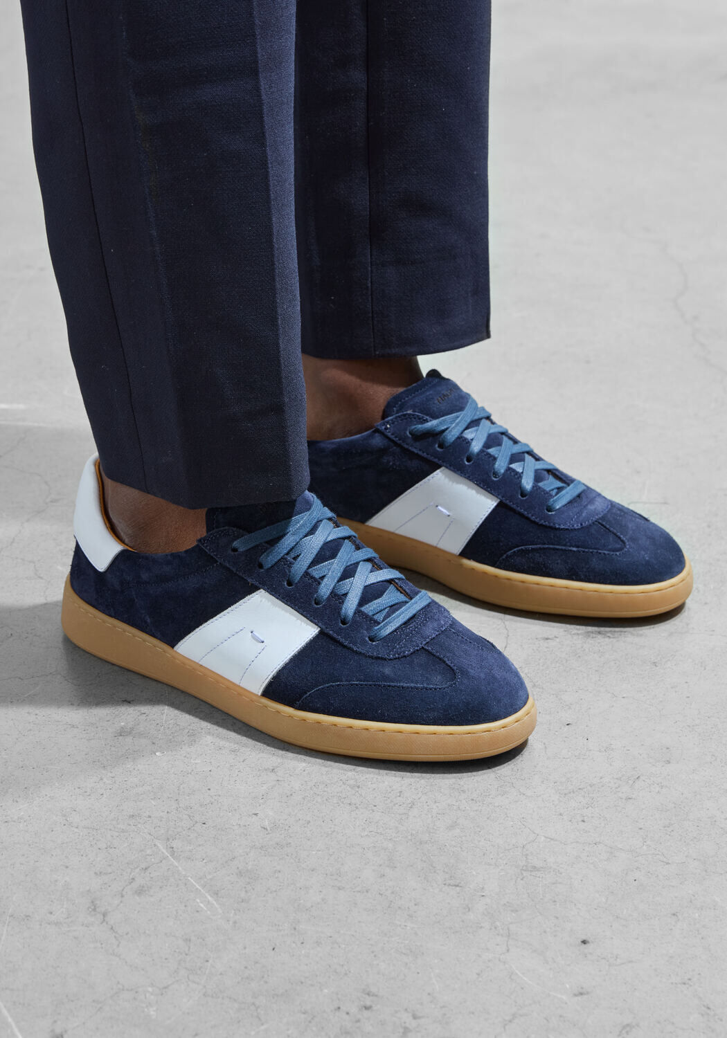 Blaue MAGNANNI Sneaker Low 25851 SUE - medium