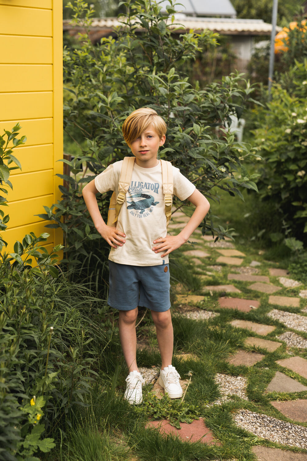 Blaue KOKO NOKO Kurze Hose R50836 - large