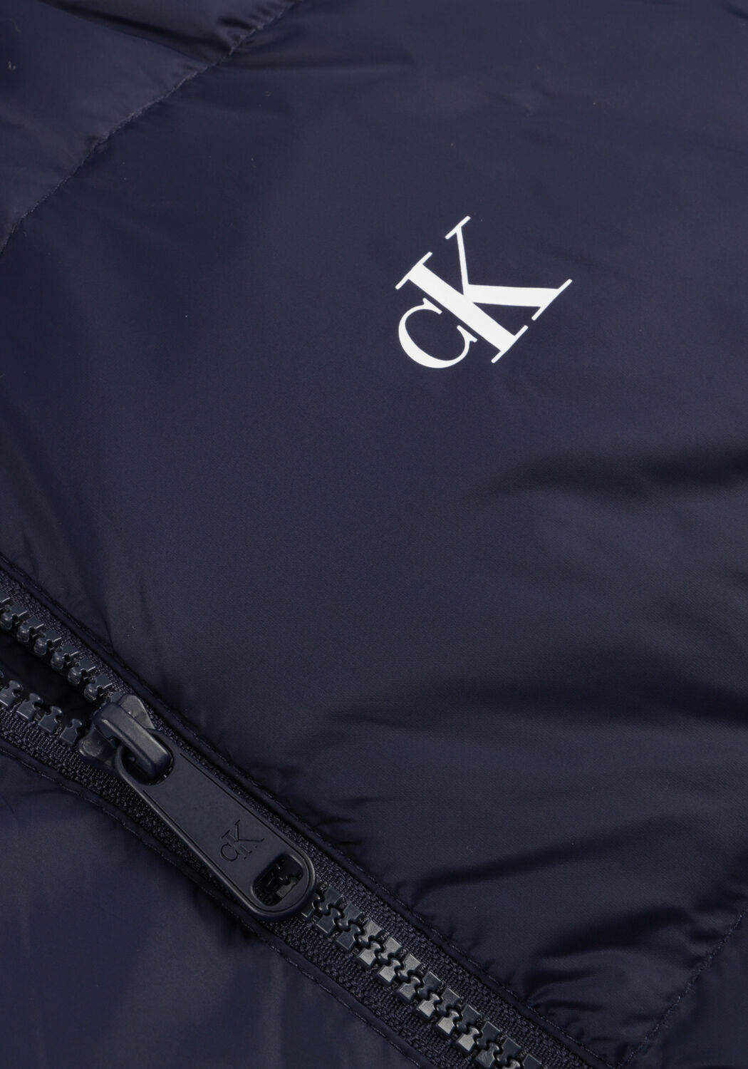 Blaue CALVIN KLEIN Wattierte Jack ESSENTIAL MIDWEIGHT PUFFER JACKE - large